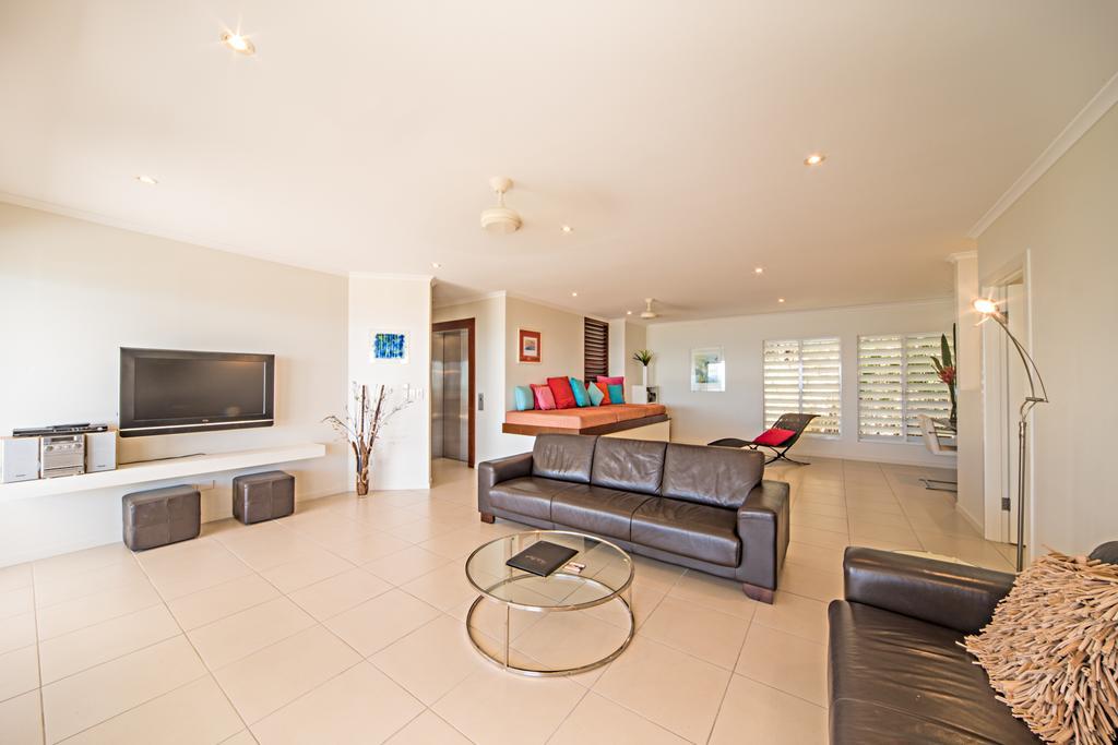 Sea Star Apartments Airlie Beach Ngoại thất bức ảnh