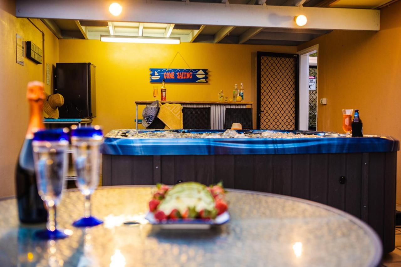 Sea Star Apartments Airlie Beach Ngoại thất bức ảnh